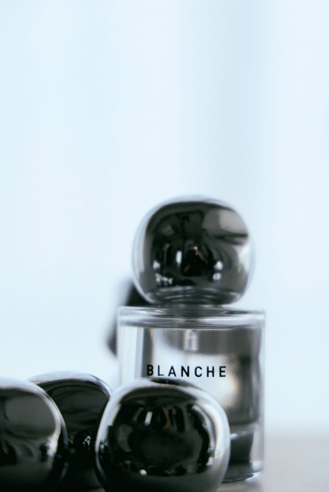 LOA EAU DE PARFUM ロアオードパフューム BLANCHE（ブランシュ）