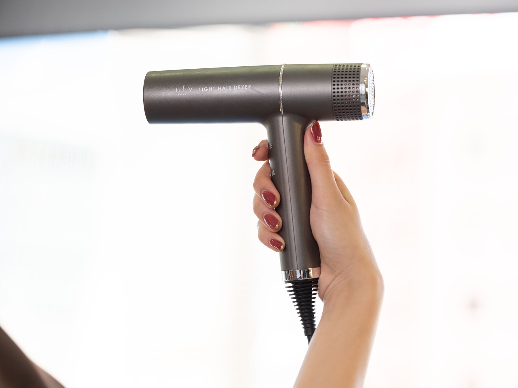 ufv ライトヘアドライヤー 270g light hair dryer ウルトラ ファイン